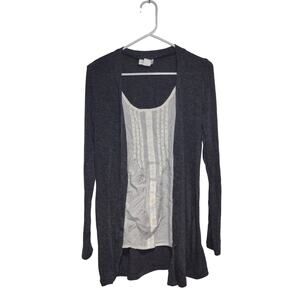 Geri C Women's Shirt Size Medium